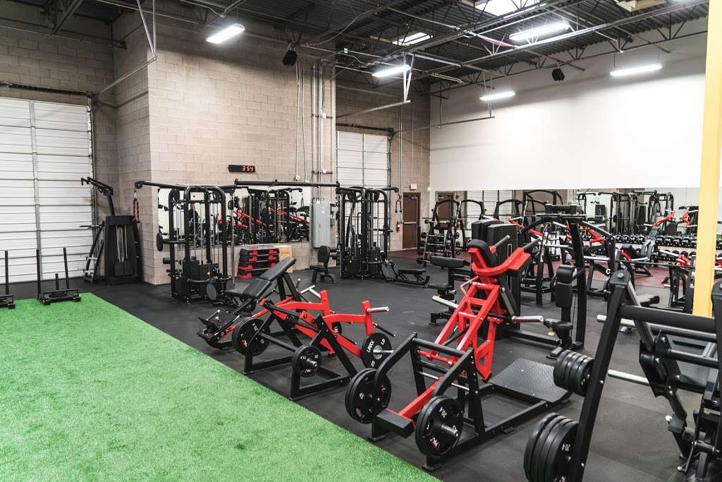 5 Star Fitness Avondale | 1050 N Fairway Dr unit i-109, Avondale, AZ 85323, USA | Phone: (602) 615-9440