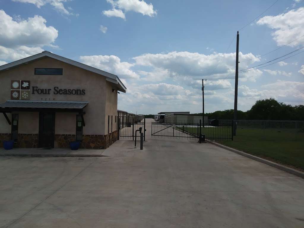 4 Seasons Mini Storage | 9214 US Hwy 87 E, San Antonio, TX 78263, USA | Phone: (210) 649-3700