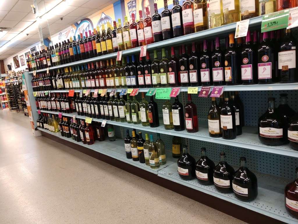 Giant Discount Liquors | 1000 S Wadsworth Blvd # C, Lakewood, CO 80226 | Phone: (303) 935-1604