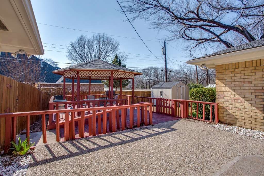 Avendelle Assisted Living on Merriman | 7125 Merriman Pkwy, Dallas, TX 75231, USA | Phone: (214) 893-2273