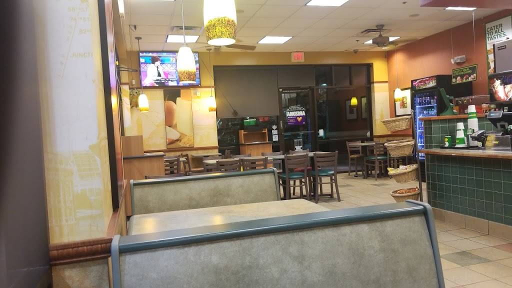 Subway | 139 South Higley Rd B2 Suite 101, Gilbert, AZ 85296, USA | Phone: (480) 539-6600