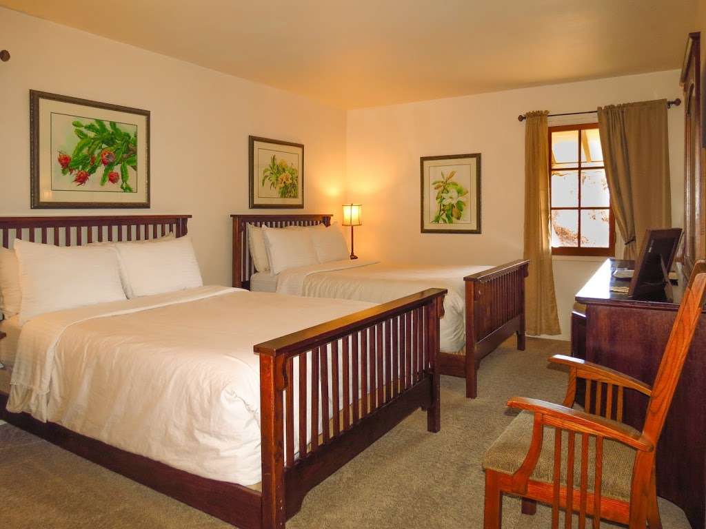 Topanga Canyon Inn Bed and Breakfast | 20310 Callon Dr, Topanga, CA 90290, USA | Phone: (310) 570-3791