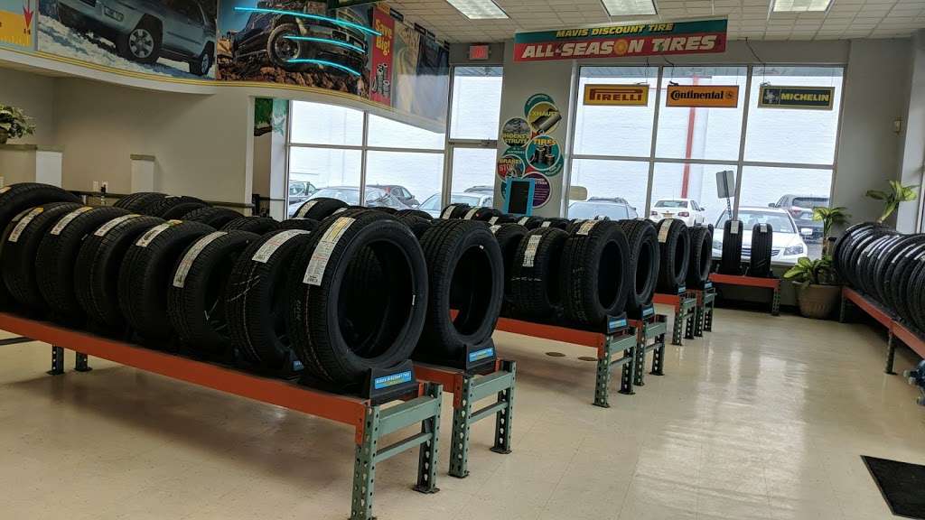 Mavis Discount Tire | 2107 Jericho Turnpike, New Hyde Park, NY 11040, USA | Phone: (516) 877-1966