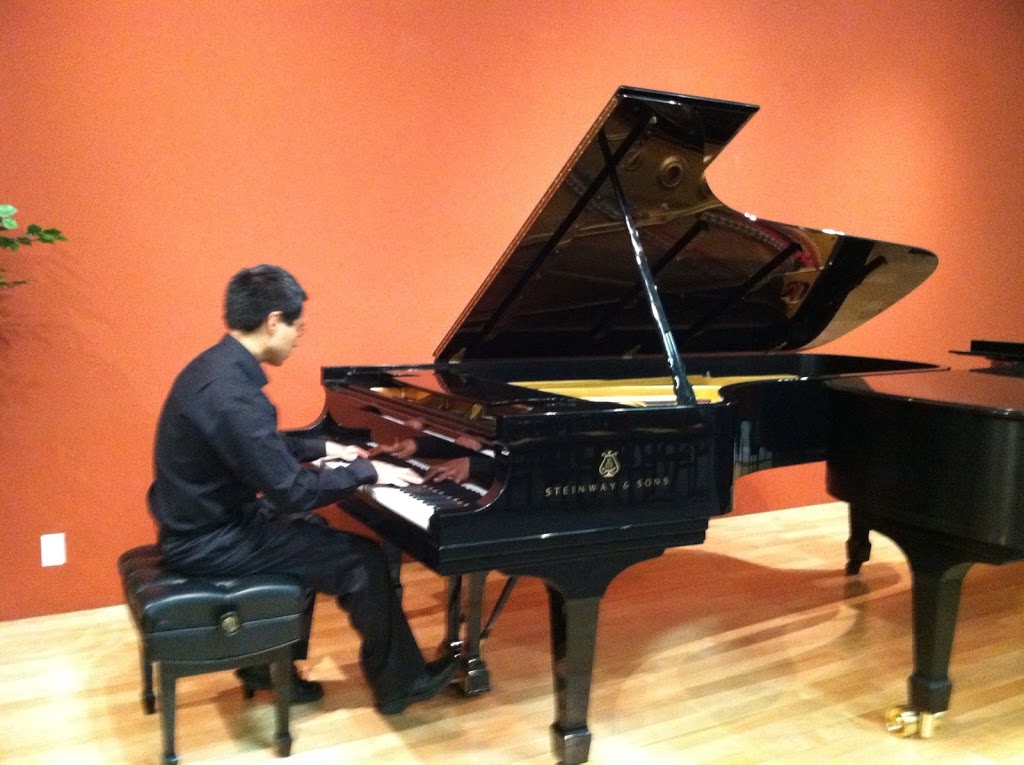 De La Fuente Piano Studio | 224 Fremantle Ct, Roseville, CA 95747, USA | Phone: (916) 201-2155