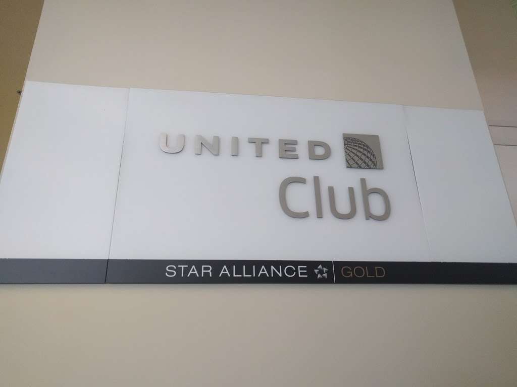 United Club | Gate 9, 18601 JWA Roadway, Santa Ana, CA 92707 | Phone: (866) 822-5827