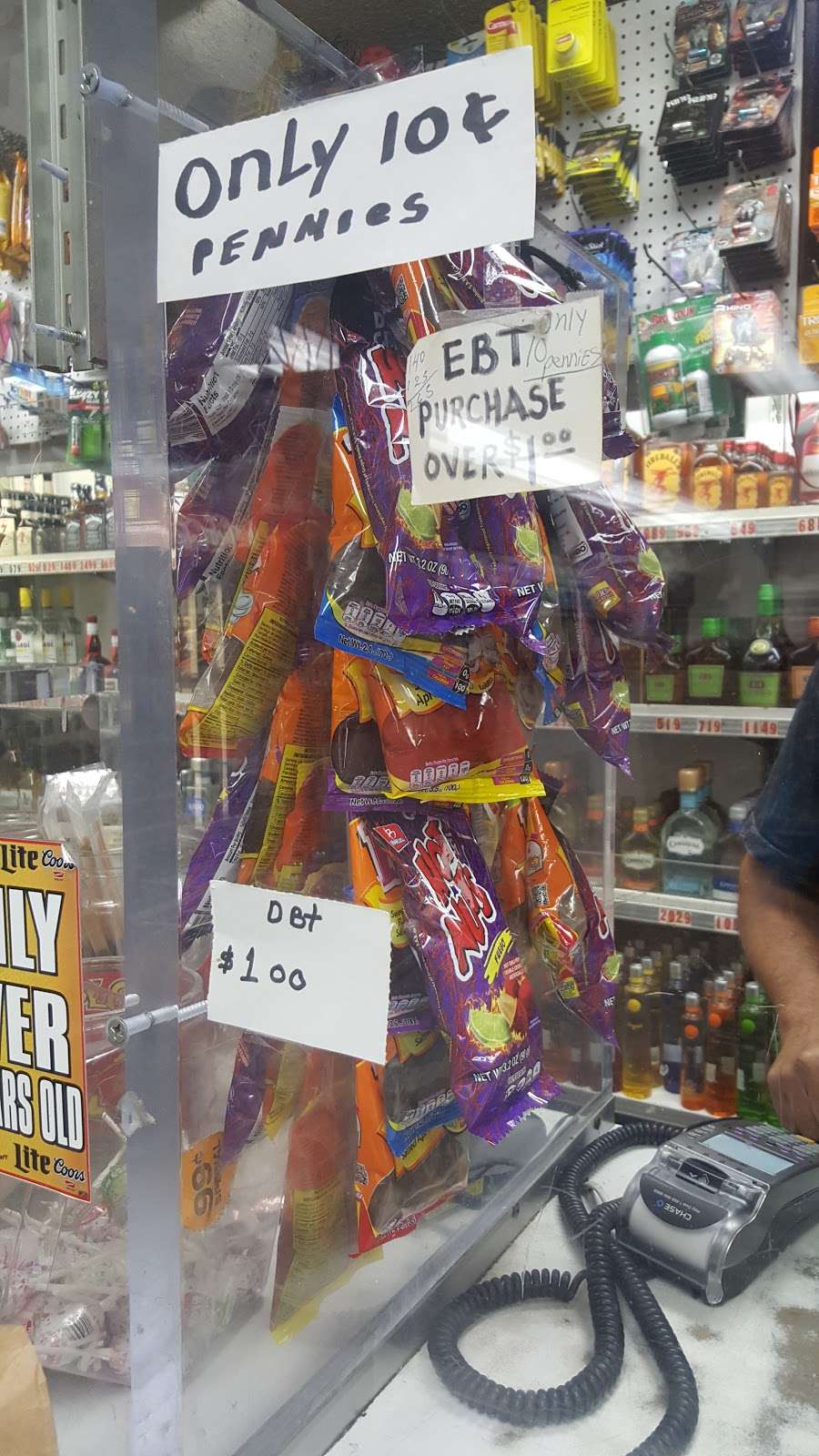 Reggies Liquor & Jr Market | 10004 S Central Ave, Los Angeles, CA 90002, USA | Phone: (323) 564-3738