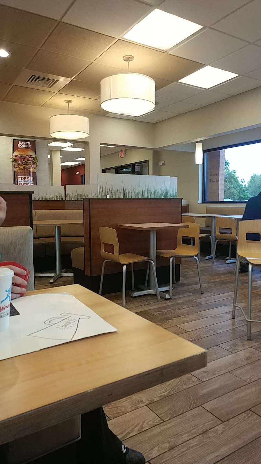 Wendys | 3420 Central Ave, Lake Station, IN 46405, USA | Phone: (219) 962-5523