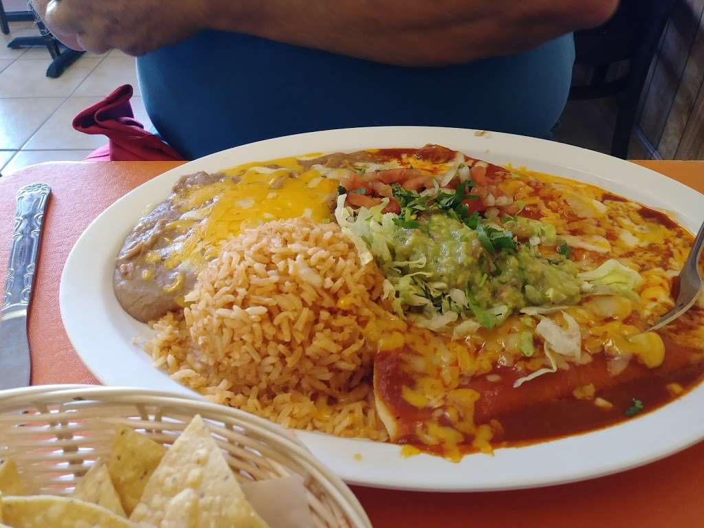 Ochoas Mexican Restaurant | 3080 Marlow Rd # 810, Santa Rosa, CA 95403, USA | Phone: (707) 575-1727