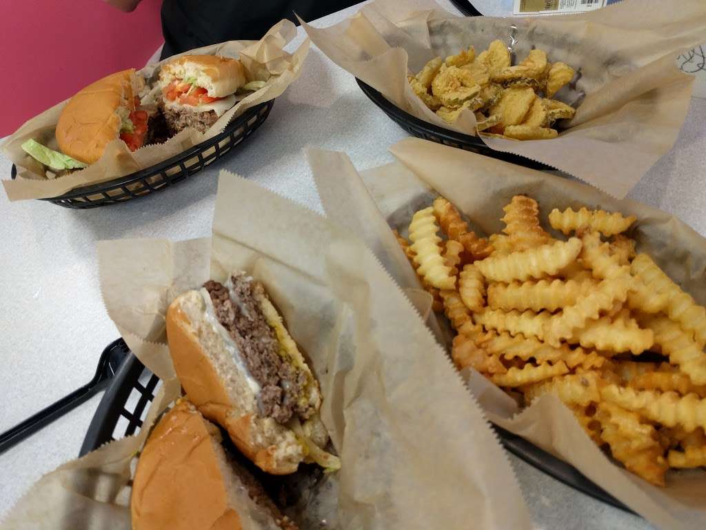 Hwy 55 Burgers Shakes & Fries | 516 Mercantile Pl, Fort Mill, SC 29715, USA | Phone: (803) 396-3999