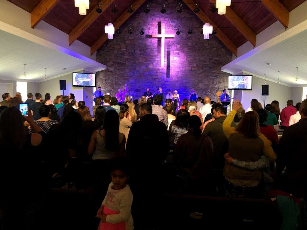 Broad River Church | 163 New Canaan Ave, Norwalk, CT 06850, USA | Phone: (203) 846-9593