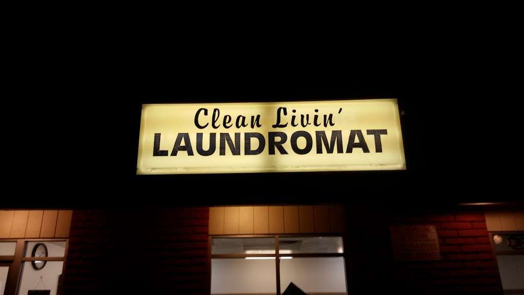 Clean Livin Laundromat | Phoenix, AZ 85029, USA | Phone: (602) 298-0606