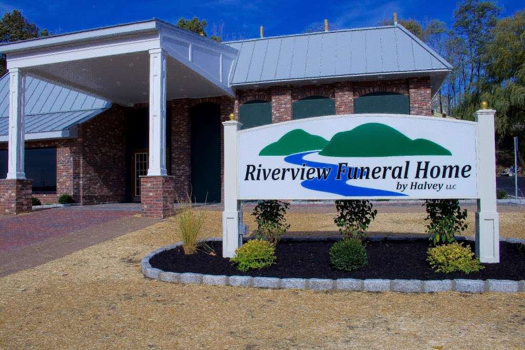 Riverview Funeral Home by Halvey | 2 Beekman St, Beacon, NY 12508, USA | Phone: (845) 831-0380