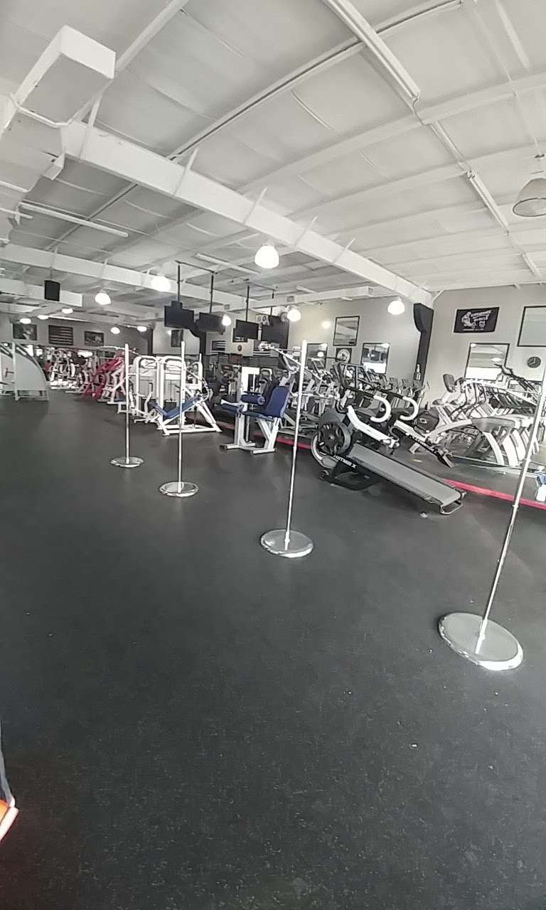 Kissimmee Muscle Gym | 4636 W Irlo Bronson Memorial Hwy suite a, Kissimmee, FL 34746, USA | Phone: (407) 932-8290