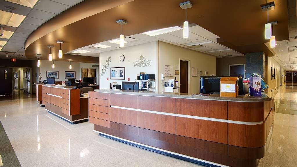 OakBend Medical Center - Williams Way Hospital Campus | 22003 Southwest Fwy, Richmond, TX 77469, USA | Phone: (281) 341-2000