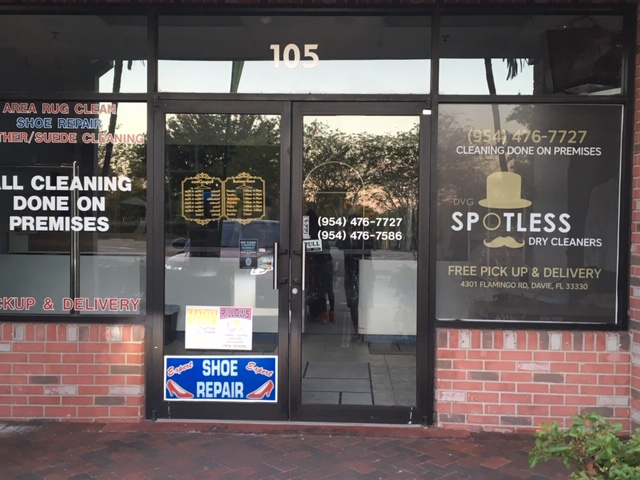 Spotless Dry Cleaner/We Make Your Clothes Smile. | 4301 S Flamingo Rd #105, Davie, FL 33330, USA | Phone: (954) 476-7727