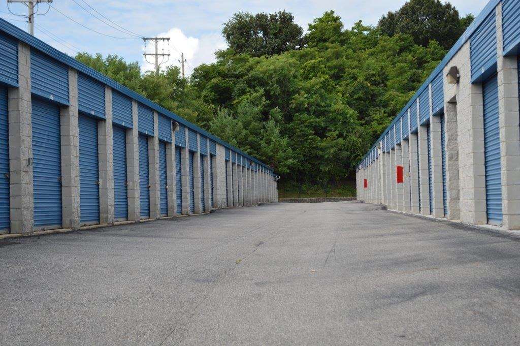 Route 1 Self Storage - White Marsh | 8115 Perry Hills Rd, Nottingham, MD 21236, USA | Phone: (410) 668-1944