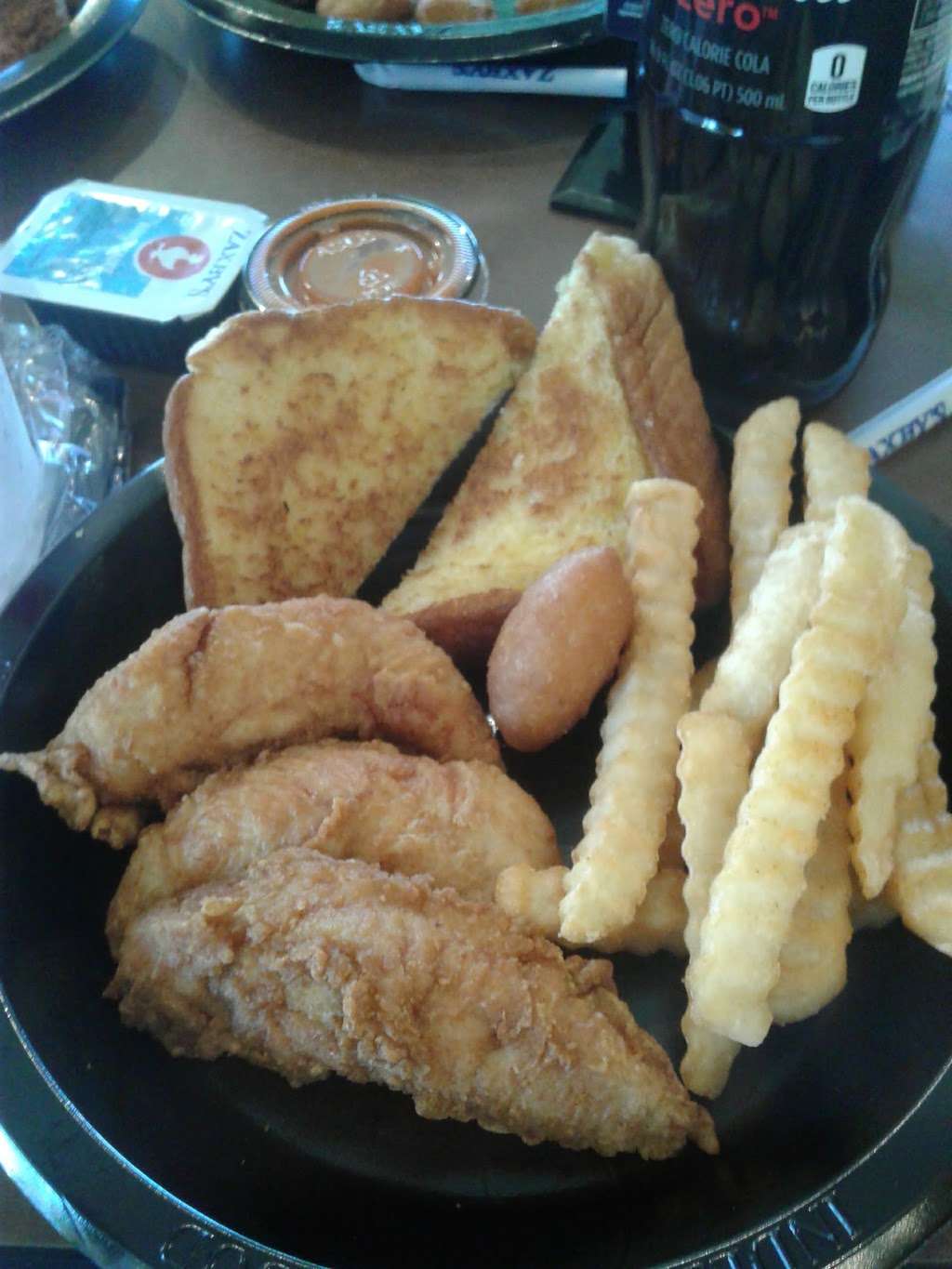 Zaxbys Chicken Fingers & Buffalo Wings | 2201 W Franklin Blvd, Gastonia, NC 28052, USA | Phone: (980) 888-4426