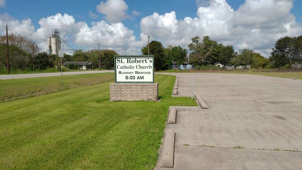 St. Roberts Catholic Church | 12557, Markham, TX 77456, USA