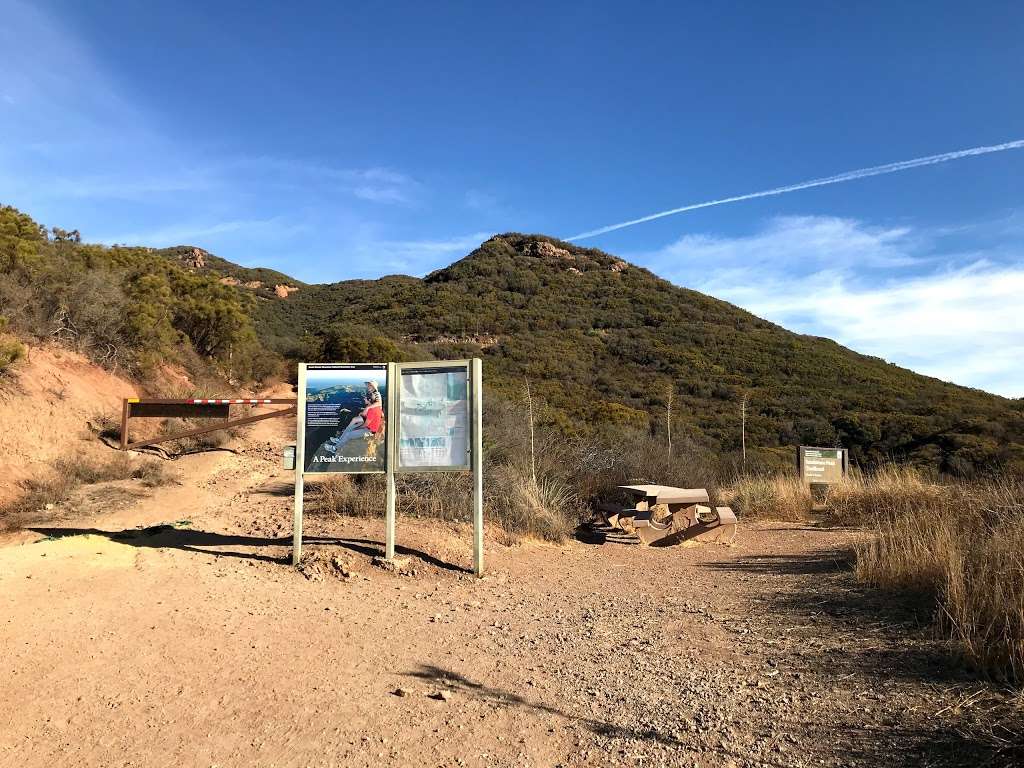 Sandstone Trailhead | 12869 Yerba Buena Rd, Malibu, CA 90265