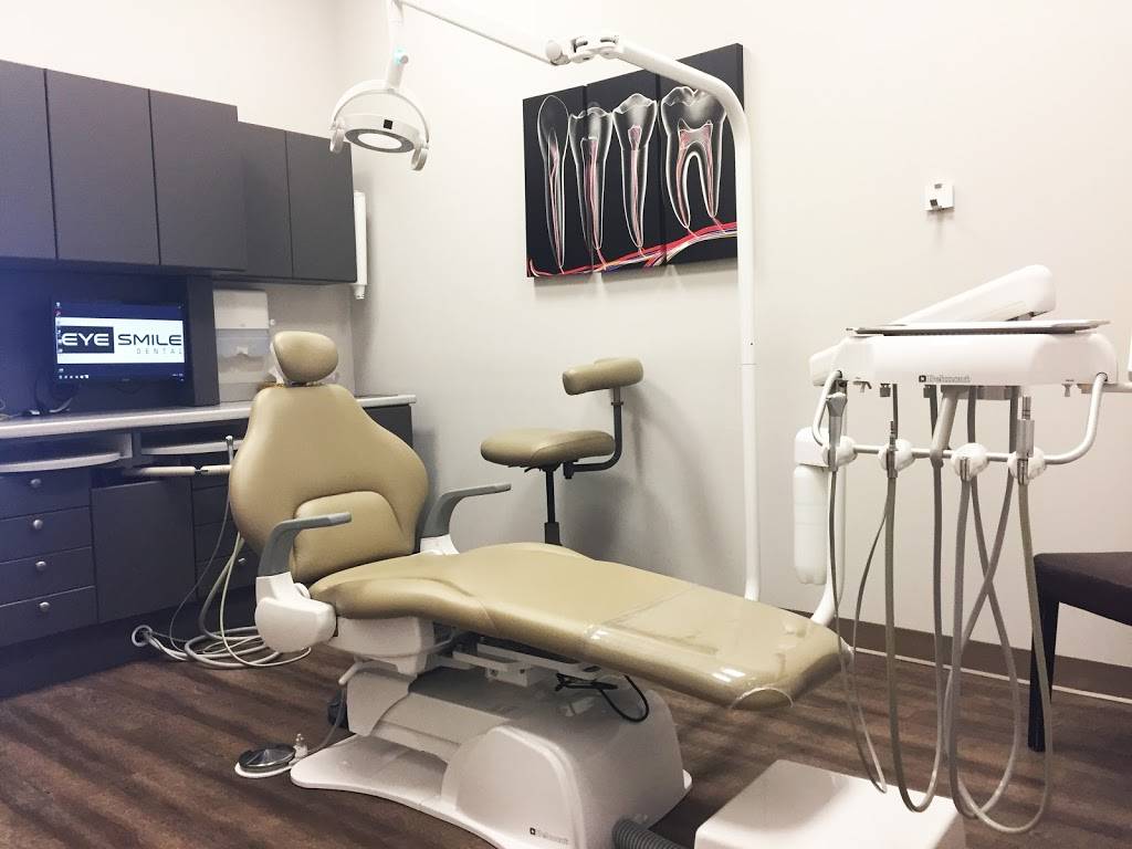 Eye Smile Dental | 2055 Sandwich W Pkwy #800, Windsor, ON N9H 2S4, Canada | Phone: (519) 250-1811