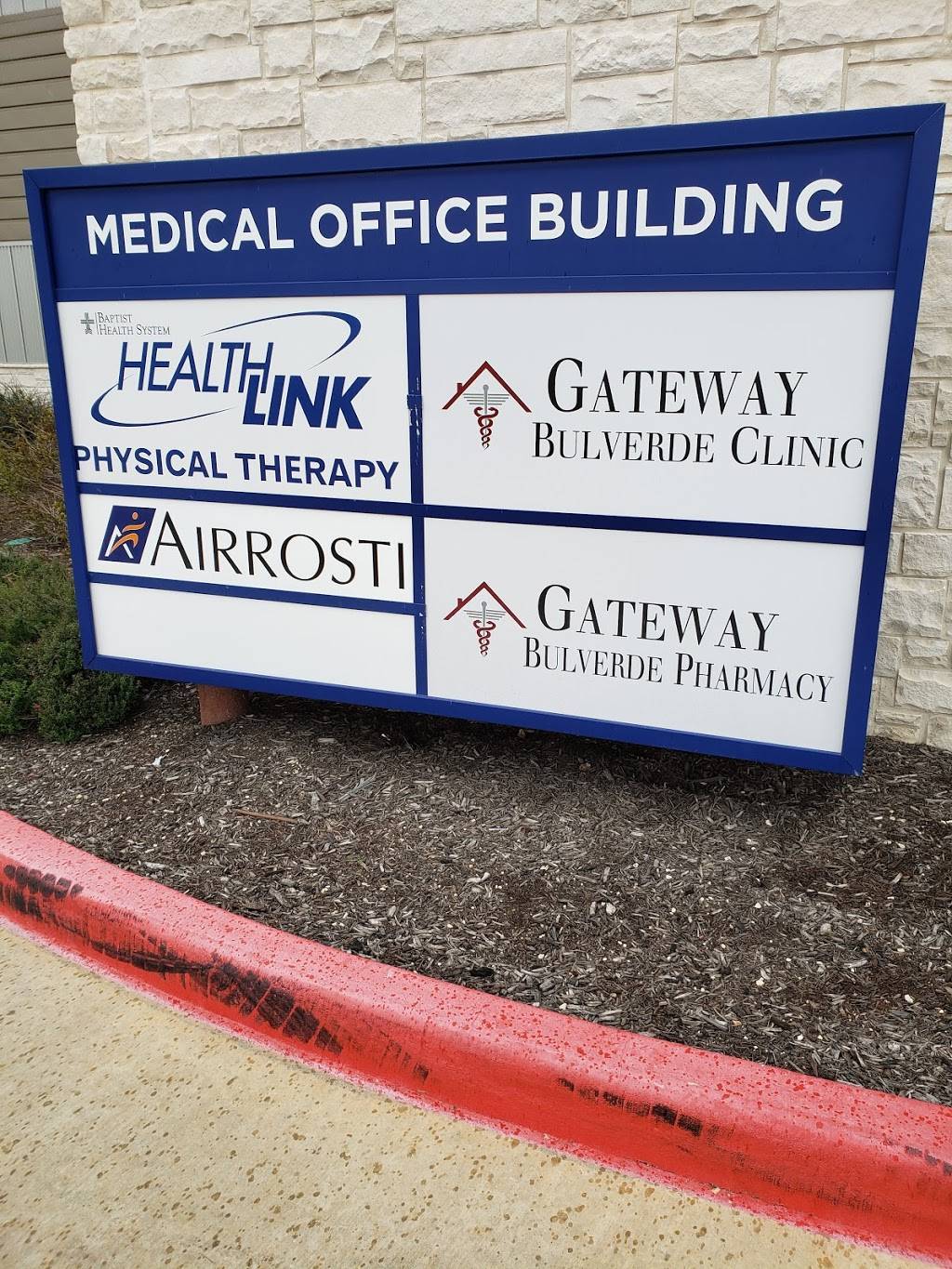 Gateway Bulverde Clinic | 25615 US-281 North, San Antonio, TX 78258, USA | Phone: (210) 916-9900