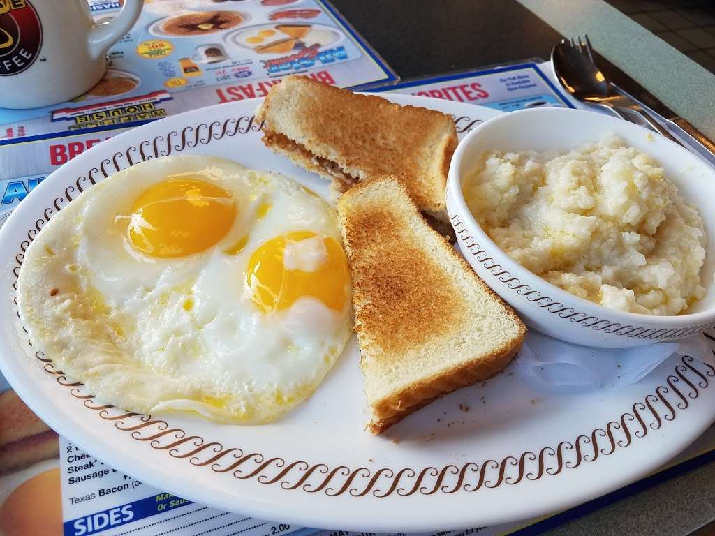 Waffle House | 1807 Edwin Miller Blvd, Martinsburg, WV 25404, USA | Phone: (304) 262-6637