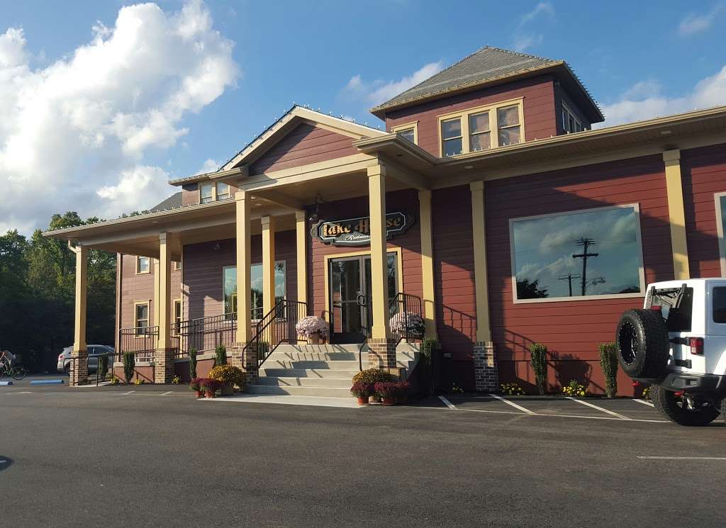 Lake House Restaurant 611 Taylor Rd, Newfield, NJ 08344, USA