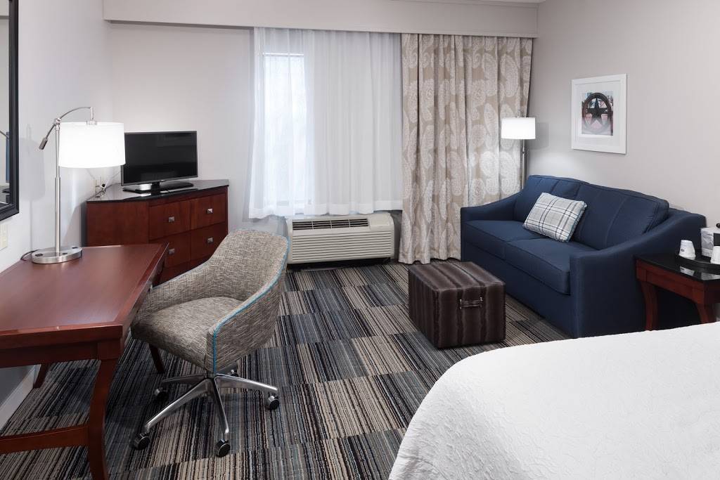 Hampton Inn & Suites Ft. Worth-Burleson | 13251 Jake Ct, Cross Timber, TX 76028, USA | Phone: (817) 295-2727