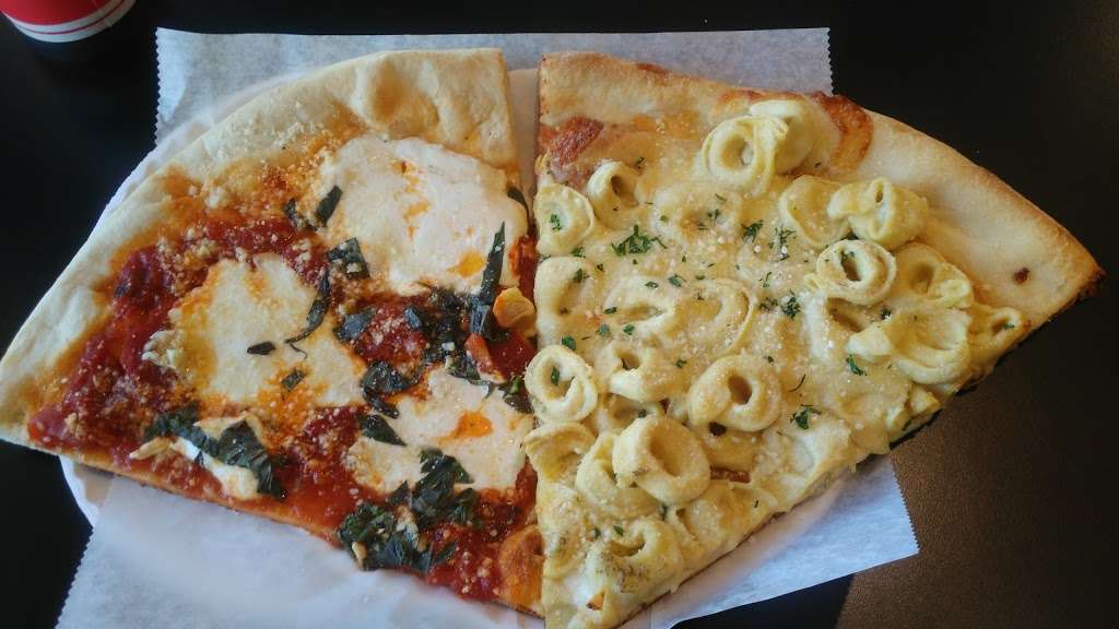 Sorellas Pizza and Pasta | 547 US-22, Whitehouse Station, NJ 08889, USA | Phone: (908) 534-5976