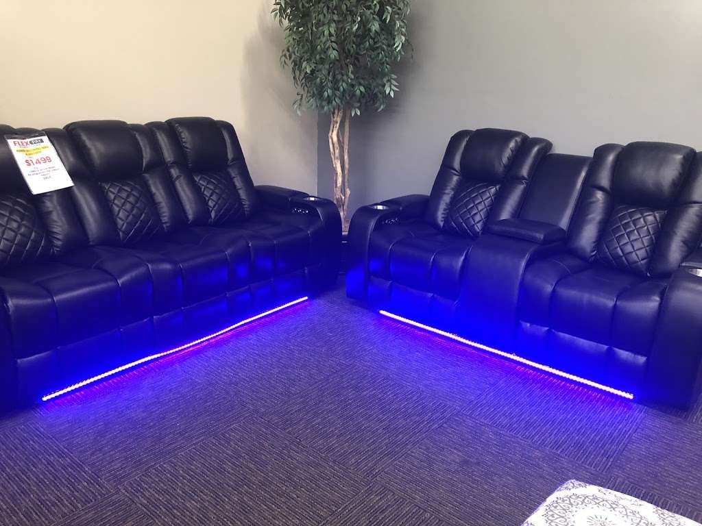 FlexPay Furniture | 6271 S 27th St, Greenfield, WI 53221, USA | Phone: (414) 282-8888