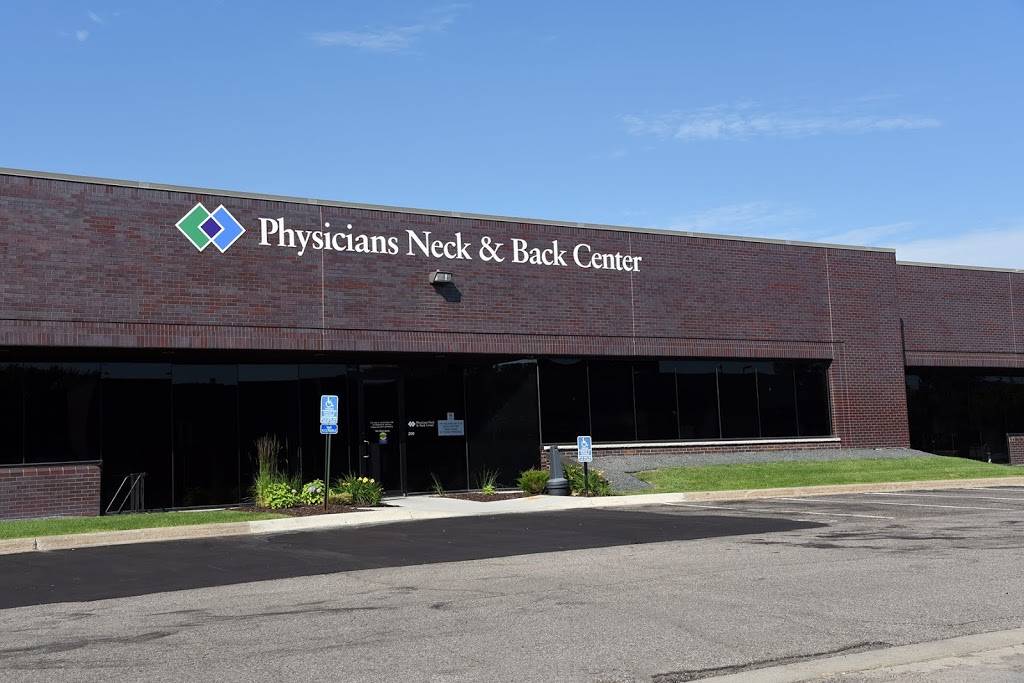 HealthPartners Physicians Neck and Back Clinic Roseville | 3050 Centre Pointe Dr #200, Roseville, MN 55113, USA | Phone: (651) 631-4242