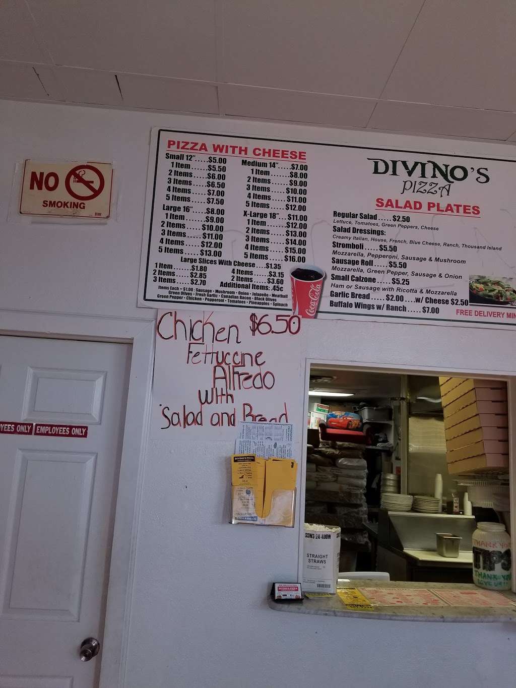 Divinos Pizza | 708 S Peak St, Dallas, TX 75246, USA | Phone: (214) 828-1772