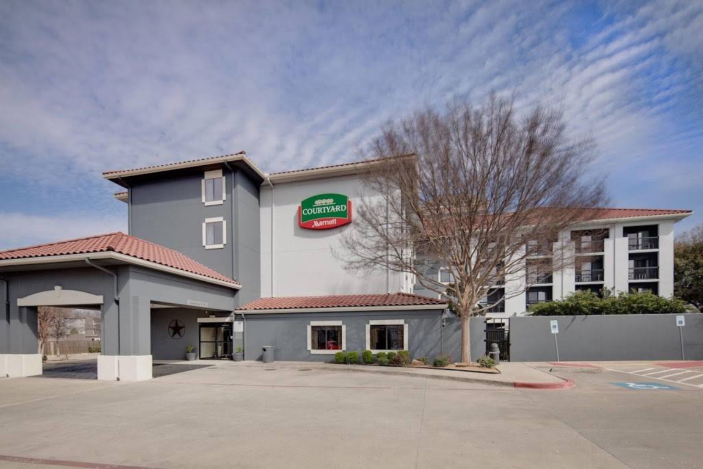 Courtyard by Marriott Fort Worth I-30 West Near NAS JRB | 6530 West Fwy, Fort Worth, TX 76116, USA | Phone: (817) 737-6923