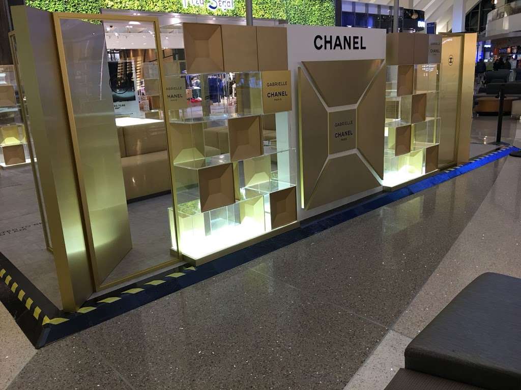 CHANEL LAX TERMINAL B | Los Angeles, CA 90045, USA