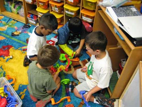 Academy Child Development Center | 15001 DuFief Dr, Gaithersburg, MD 20878, USA | Phone: (301) 309-1224