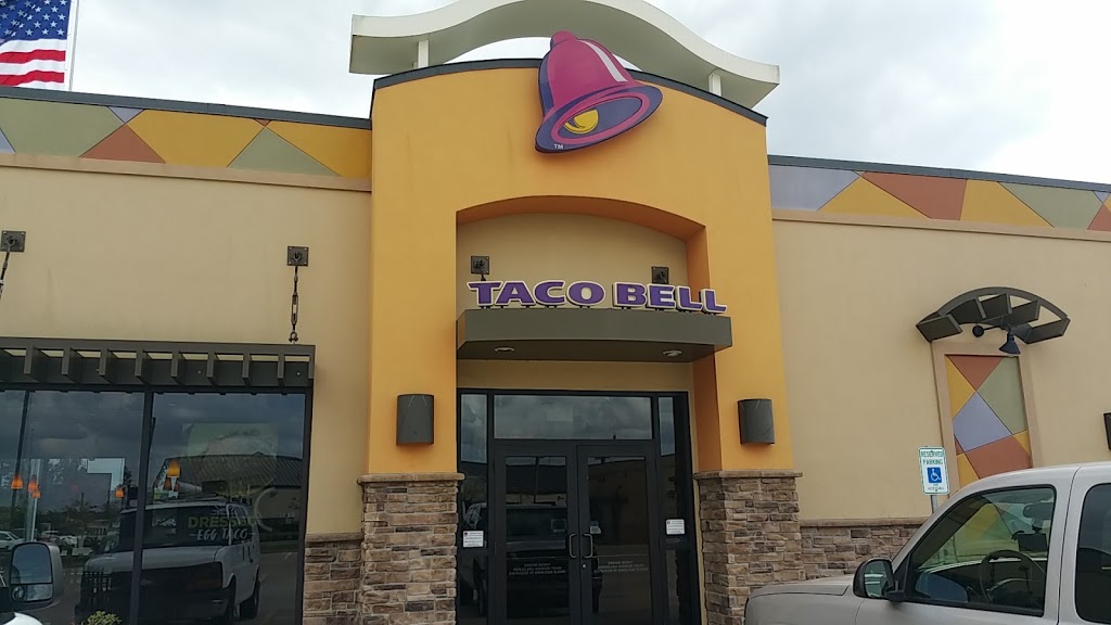 Taco Bell | 1310 Broadway St, Pearland, TX 77581, USA | Phone: (281) 996-7731