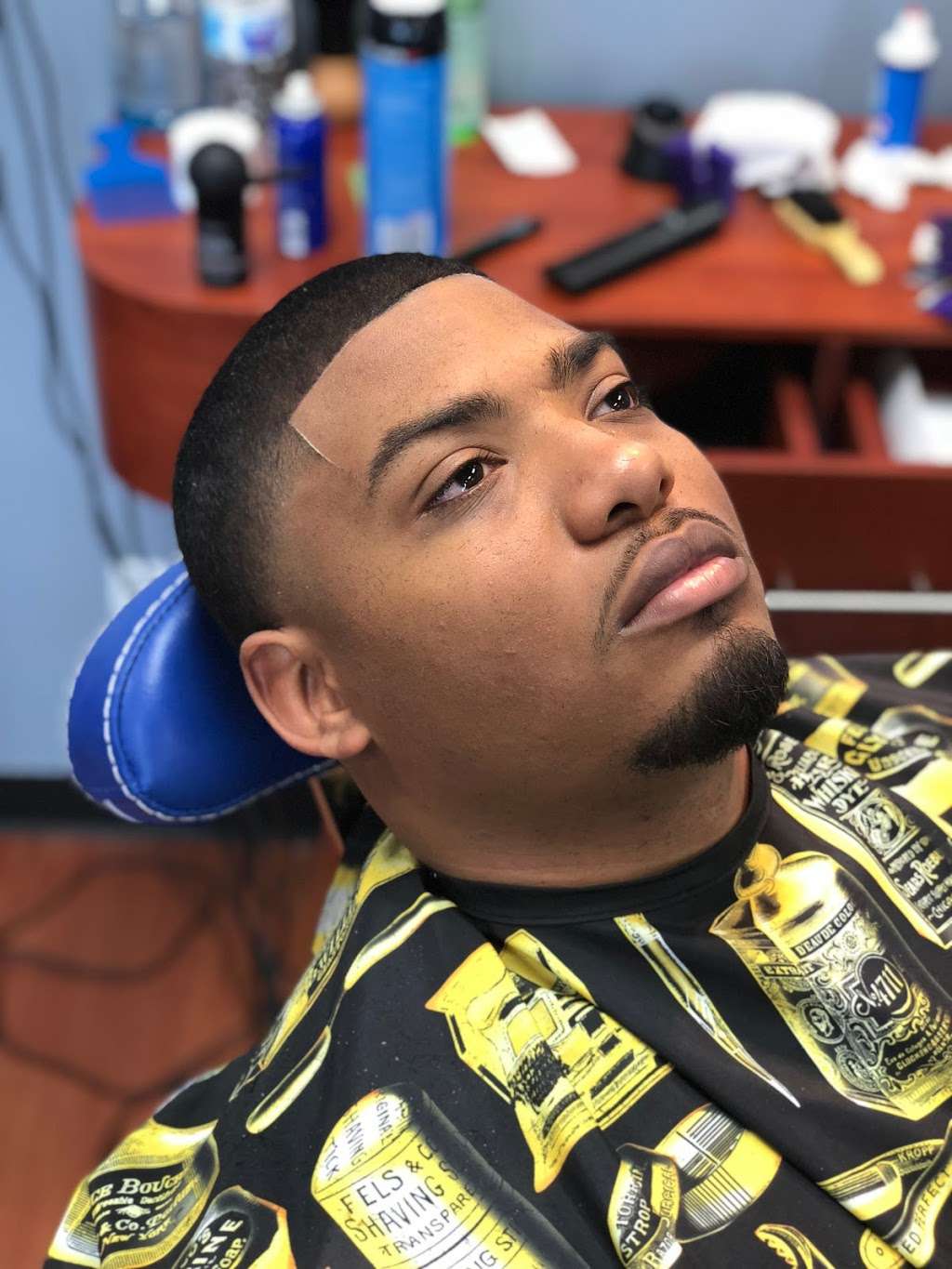 Faded Dreams Barber Salon | 2519 E 65th St, Indianapolis, IN 46220, USA | Phone: (317) 552-2196