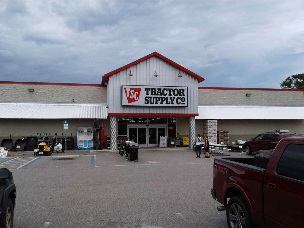 Tractor Supply Co. | 2619 Hwy 1, Mims, FL 32754, USA | Phone: (321) 269-4215