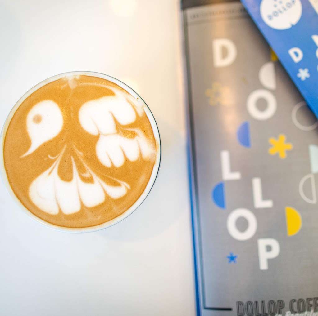 Dollop Coffee | 853 N Larrabee St, Chicago, IL 60610, USA | Phone: (312) 526-3377