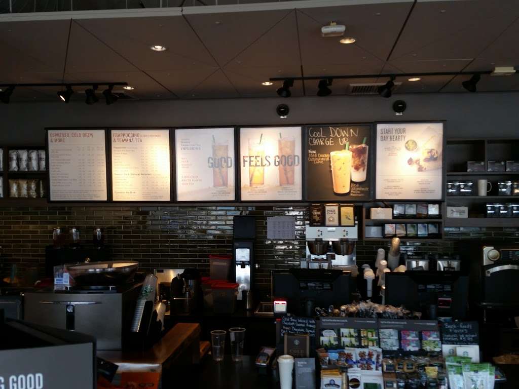 Starbucks | 390 Jericho Turnpike b, Syosset, NY 11791, USA | Phone: (516) 364-0357
