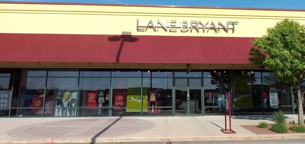 Lane Bryant Outlet | 595 W Linmar Ln Ste B170, Johnson Creek, WI 53038, USA | Phone: (920) 699-2244