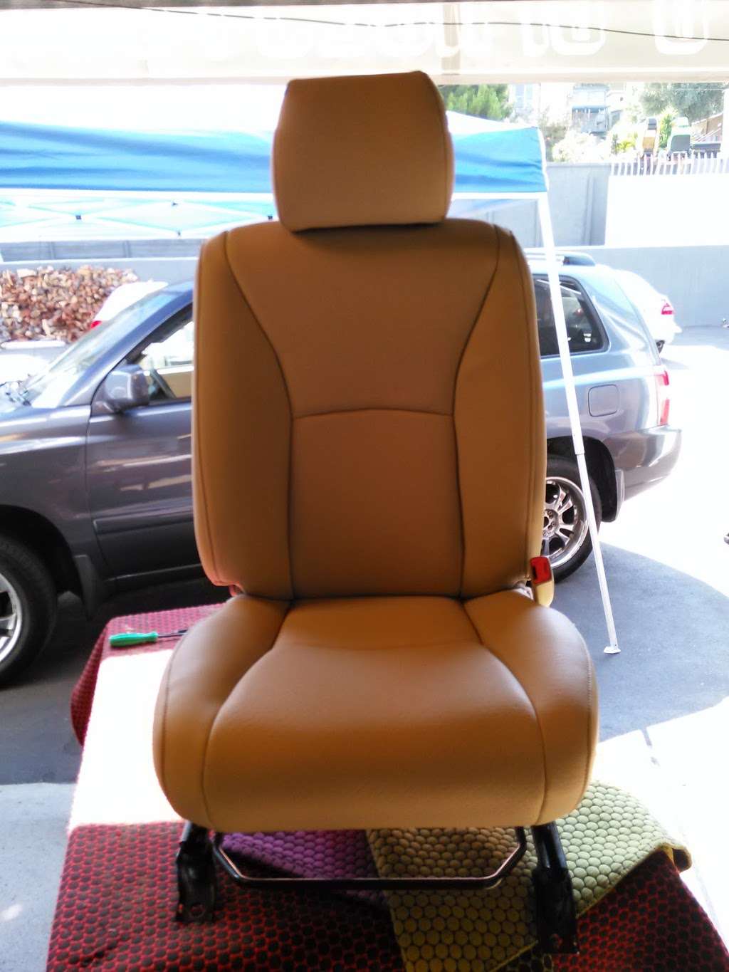 Hyperion Auto Upholstery | 2340 Hyperion Ave, Los Angeles, CA 90027, USA | Phone: (323) 335-6974