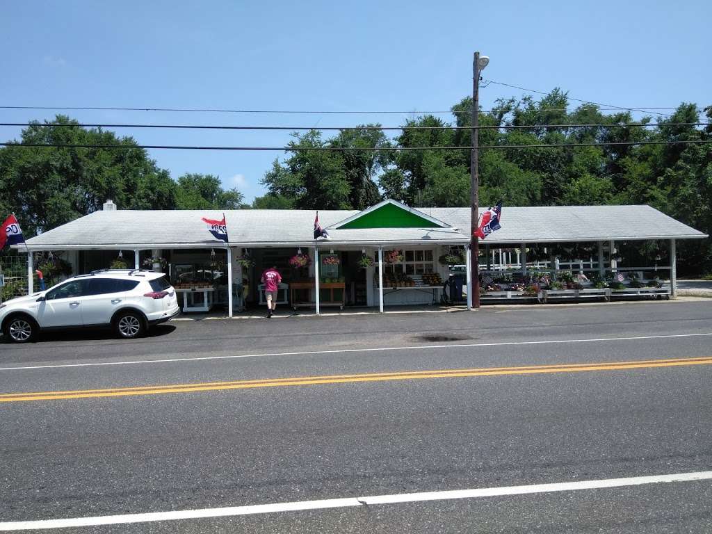 Murphys Farm Market | 2137 US-322, Woolwich Township, NJ 08085, USA