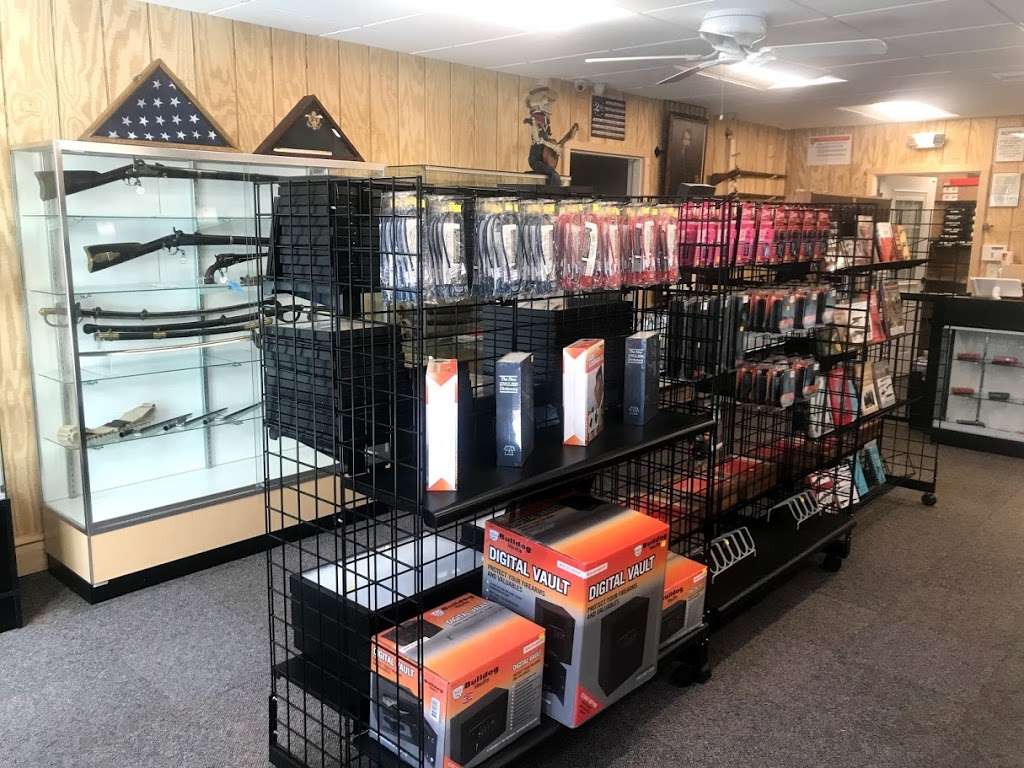 The Arsenal Gun Shop | 1924 Cooper St, Deptford Township, NJ 08096, USA | Phone: (856) 232-4867