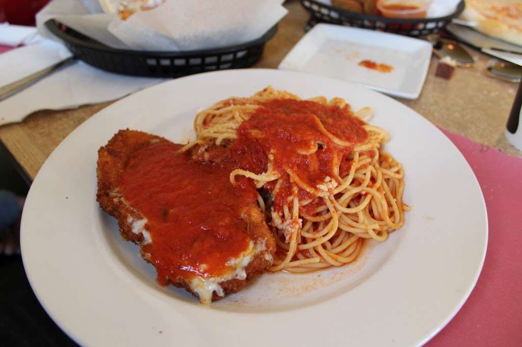 Marias Pizza and Pasta | 214 Ridge Pike, Conshohocken, PA 19428 | Phone: (610) 941-2300