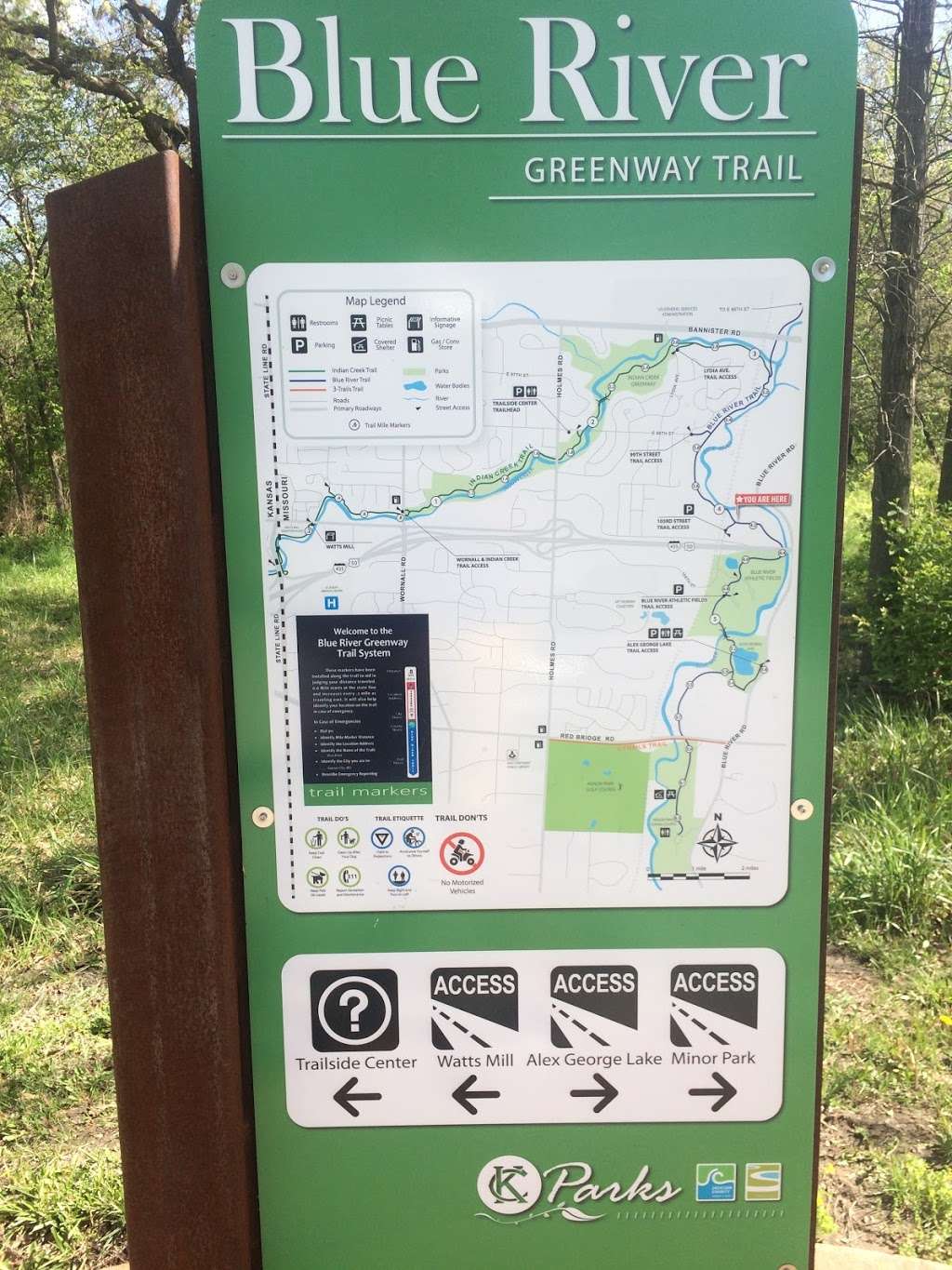 Blue River Parkway Trails - E 104th St Trail Head | Woodland Ave, Kansas City, MO 64131