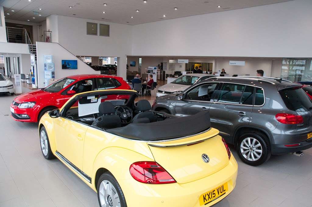 Lancaster Volkswagen St. Albans | The Courtyard Alban Park, Hatfield Rd, St Albans AL4 0JJ, UK | Phone: 01727 542153