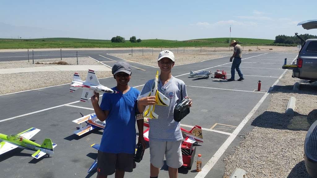 Pomona Valley Airplane Club | 7980 McCarty Rd, Corona, CA 92880, USA