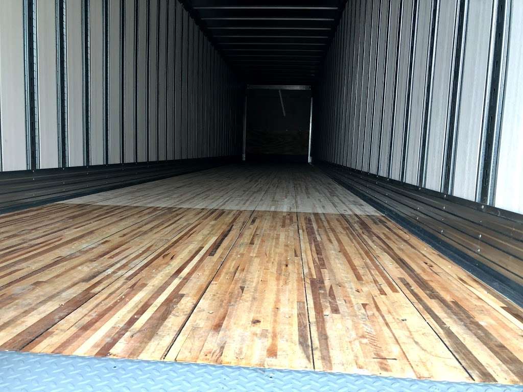 Trudell Trailers of Milwaukee | 2435 Southbranch Blvd, Oak Creek, WI 53154, USA | Phone: (414) 761-9355