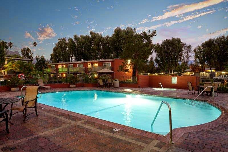 Countrywood Apartments | 1255 E Citrus Ave, Redlands, CA 92374, USA | Phone: (909) 675-0348